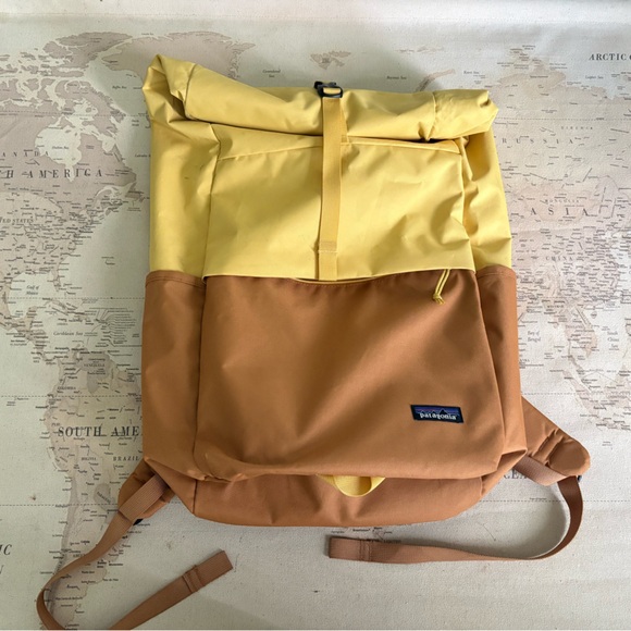 Patagonia Arbor Roll Top Backpack | Roll Top Gold/Brown 30L - Picture 2 of 16